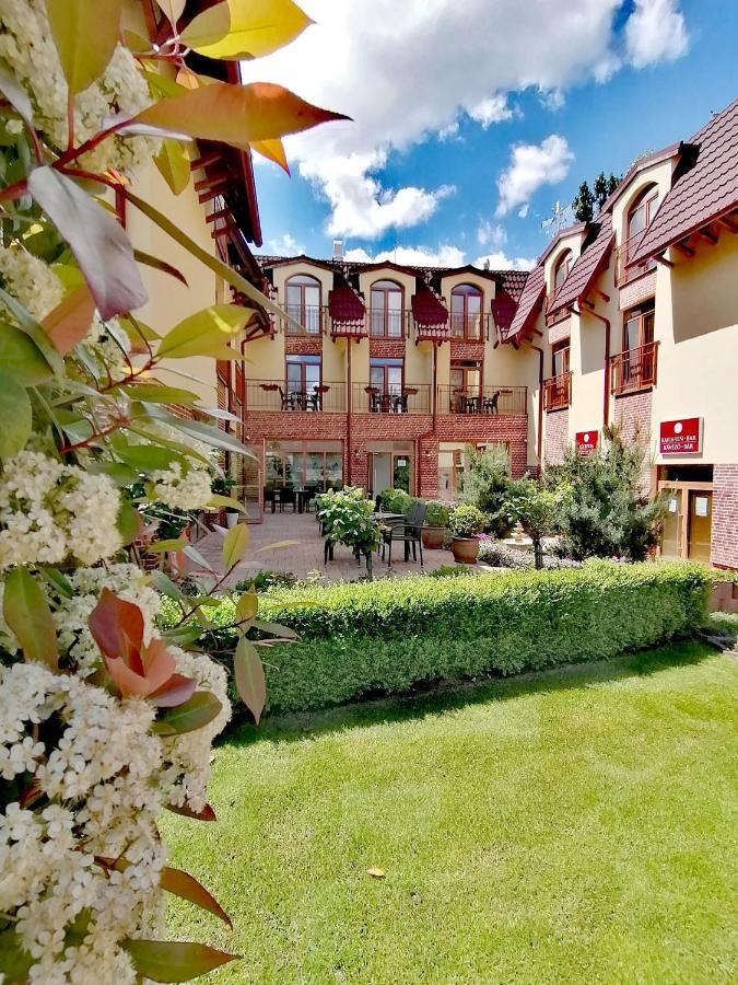 Jolan Pension & Restaurant Cicov Luaran gambar
