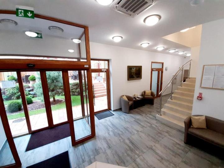 Jolan Pension & Restaurant Cicov Luaran gambar